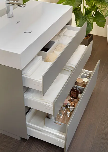 Esteve Estudi Cuina i Bany. Tienda de cocinas y baños en Sabadell Kube