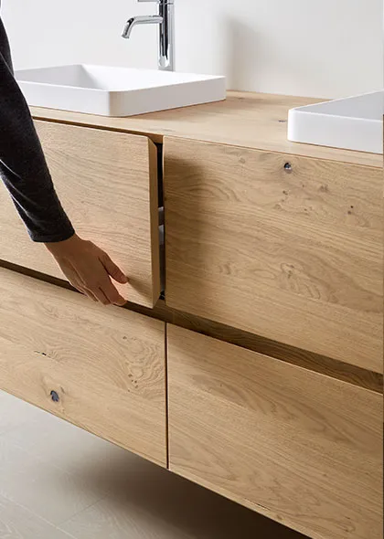 Esteve Estudi Cuina i Bany. Tienda de cocinas y baños en Sabadell Kube