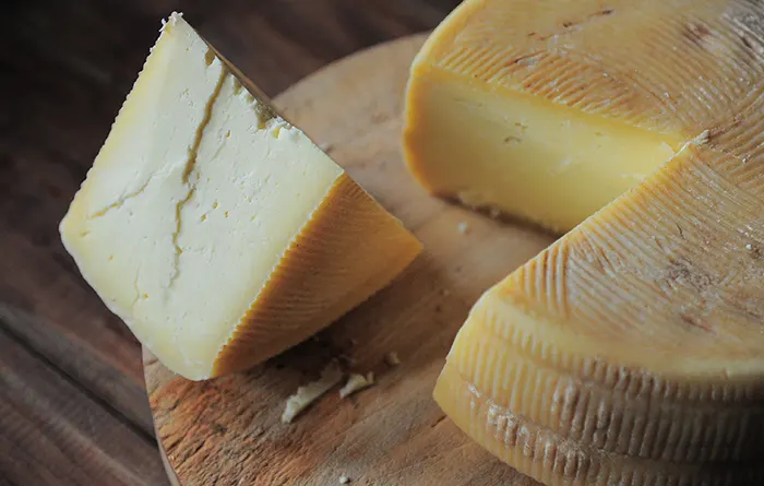 Dice la frase : Que no te las den con queso - Esteve Estudi Cuina i Bany - Sabadell