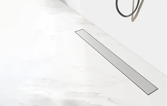 Dutxes lineals: estètica minimalista i manteniment fàcil